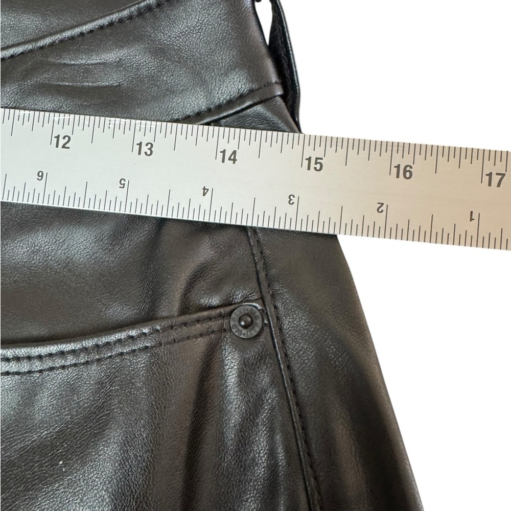 Old Navy O.G. Straight Faux Leather Pants | High-Rise | Size 14 - Picture 5 of 6